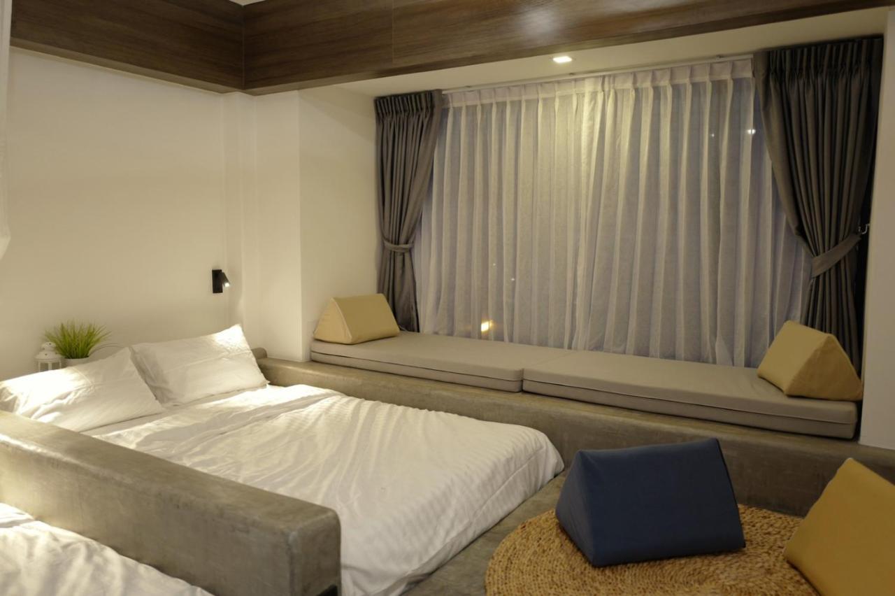 Krung Boutique Hotel Bangkok Exterior photo