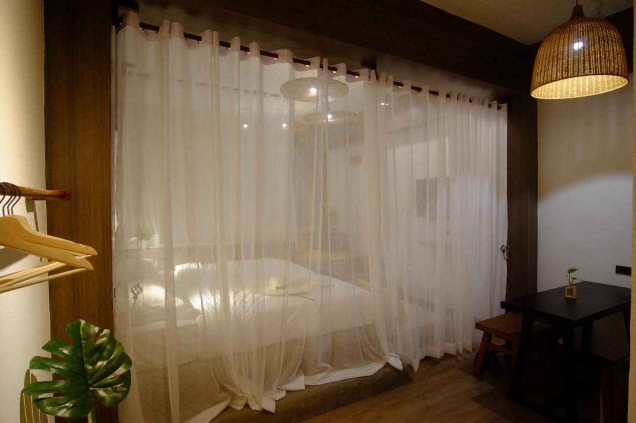 Krung Boutique Hotel Bangkok Exterior photo