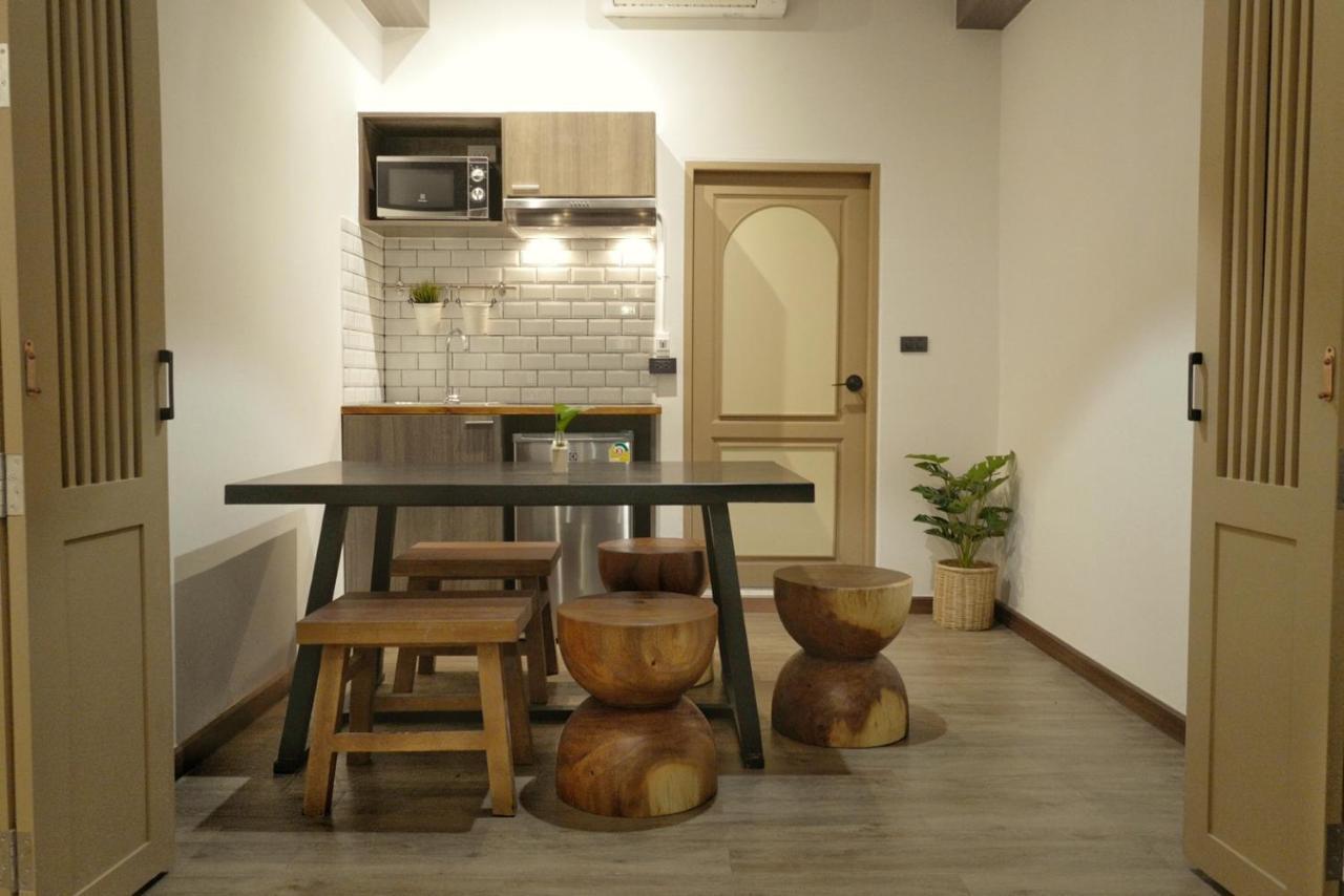 Krung Boutique Hotel Bangkok Exterior photo