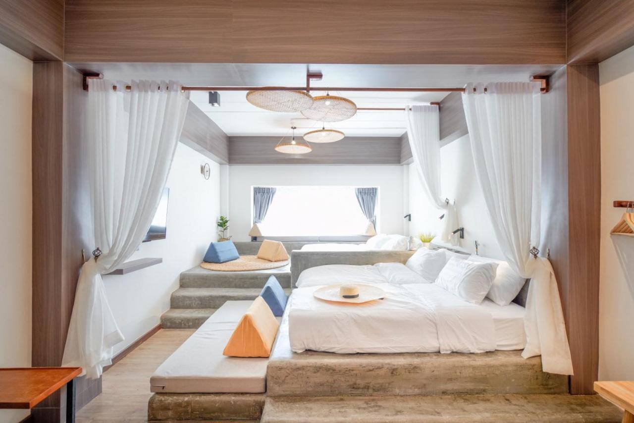 Krung Boutique Hotel Bangkok Exterior photo